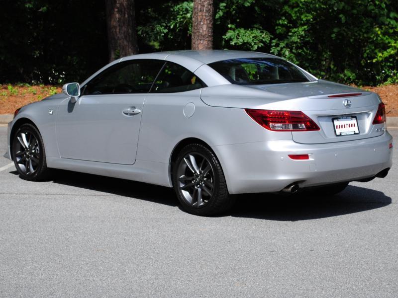 Lexus IS C  2014