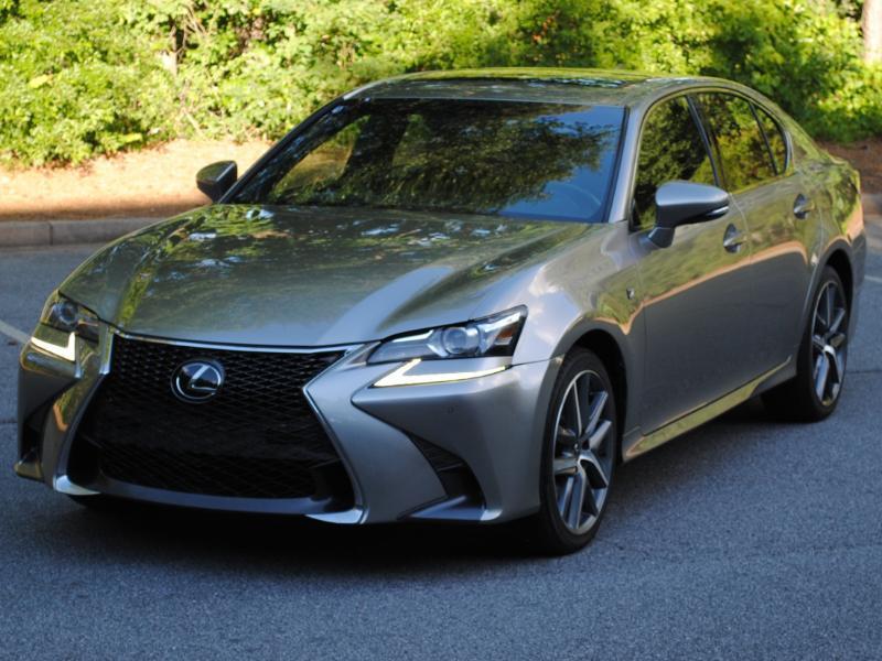 Lexus GS  2018