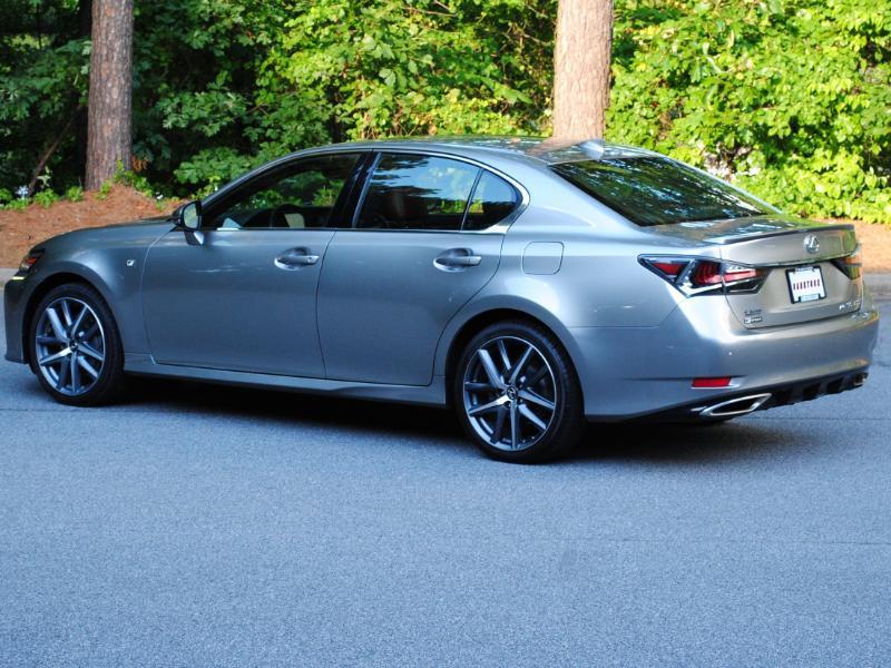 Lexus GS  2018