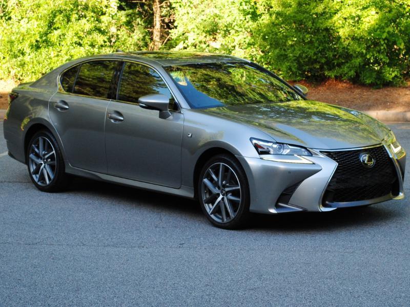 Lexus GS  2018