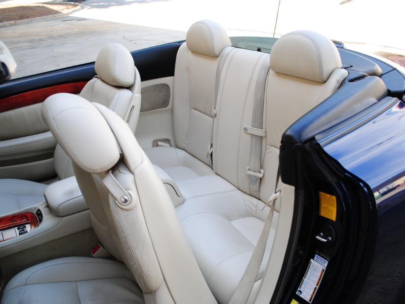 Lexus SC 430  2006