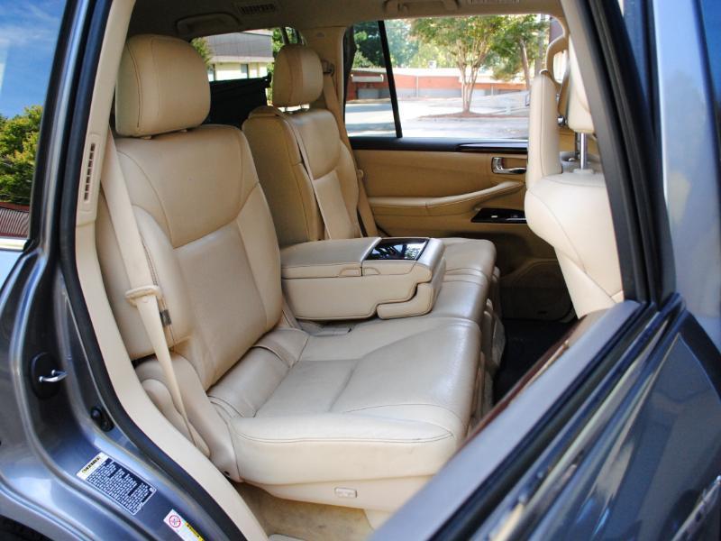 Lexus LX 570  2015