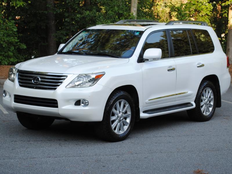 Lexus LX 570  2009