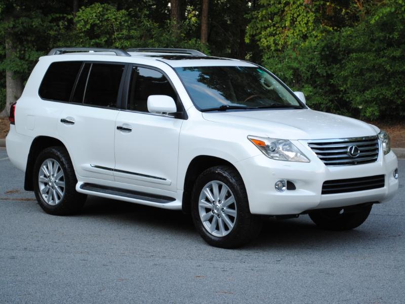 Lexus LX 570  2009