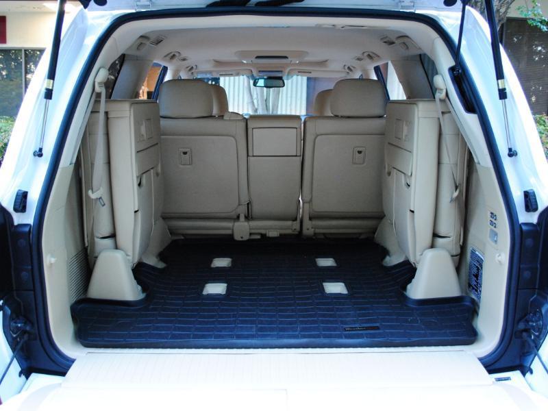 Lexus LX 570  2009