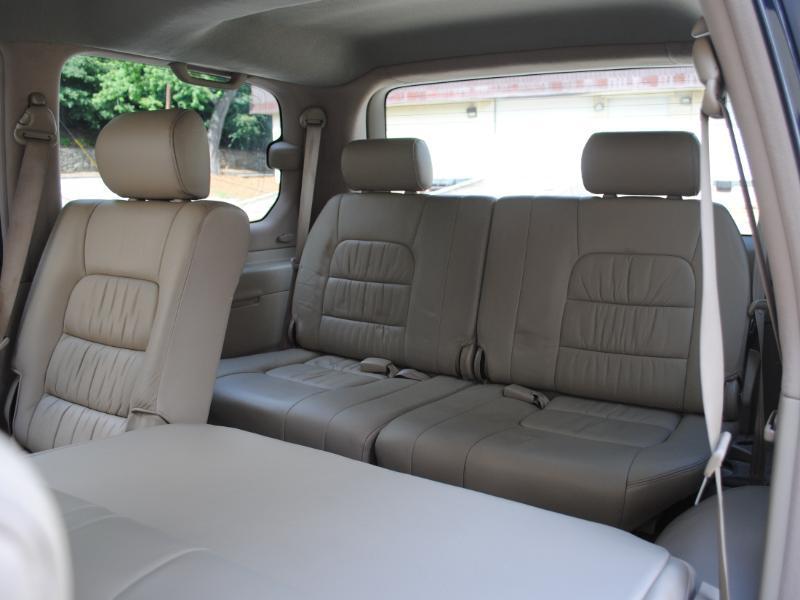 Lexus LX 470  2004