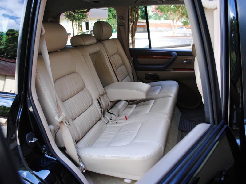 Lexus LX 470  2004