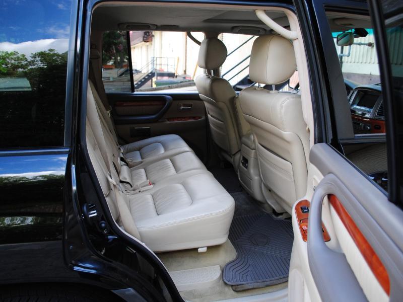 Lexus LX 470  2004