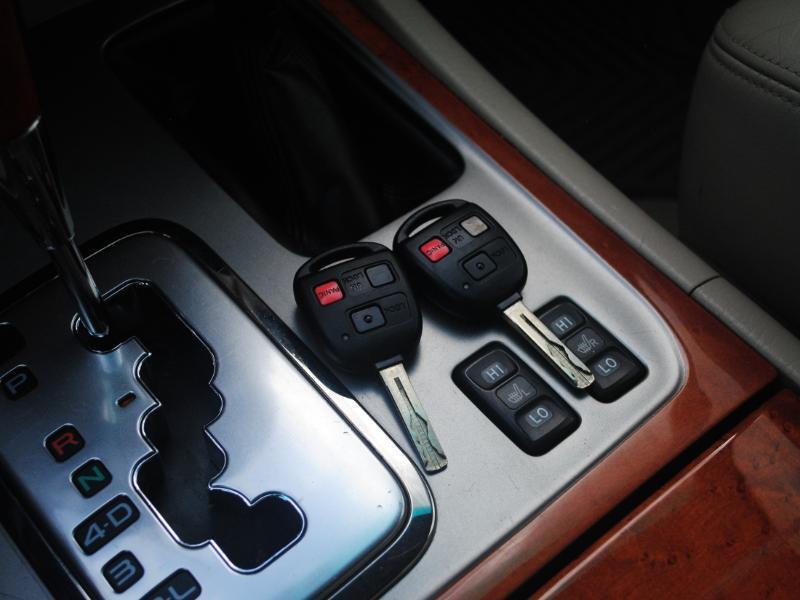 Lexus LX 470  2004