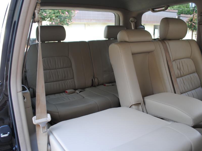 Lexus LX 470  2004