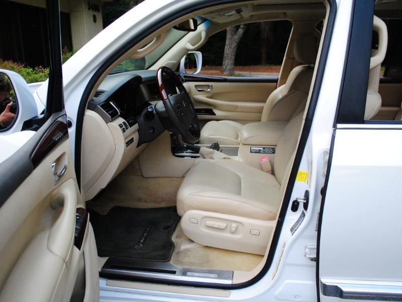 Lexus LX 570 Sport Utility 2015