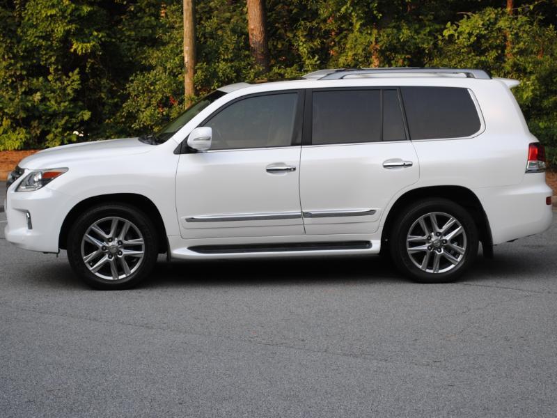 Lexus LX 570 Sport Utility 2015