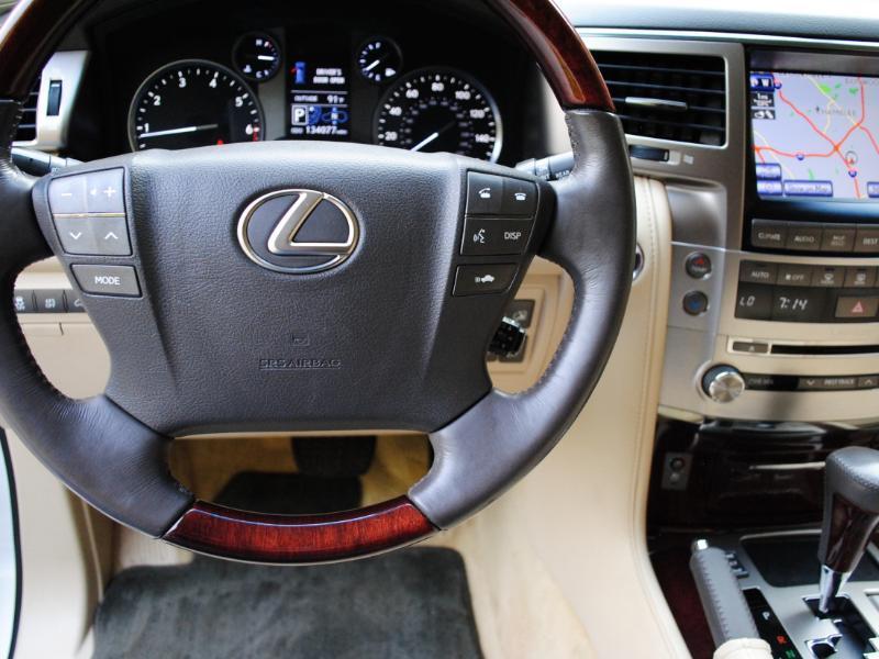 Lexus LX 570 Sport Utility 2015