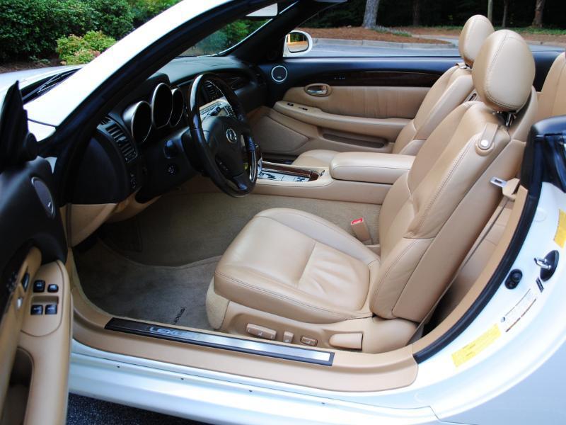 Lexus SC 430  2006