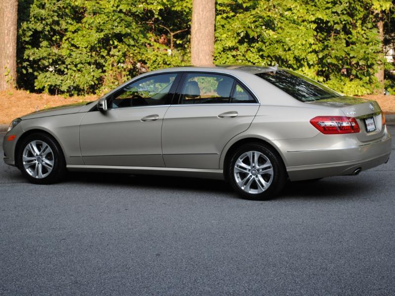 Mercedes-Benz E-Class  2011
