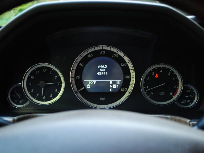 Mercedes-Benz E-Class  2011