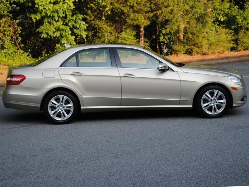 Mercedes-Benz E-Class  2011