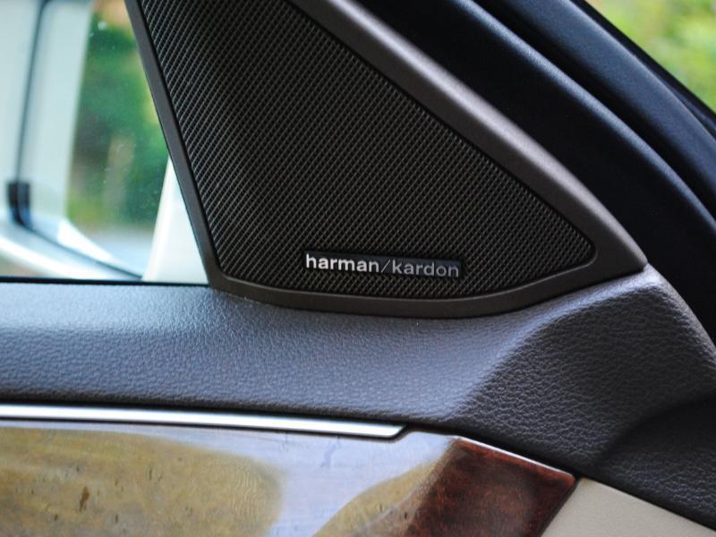 Mercedes-Benz E-Class  2011