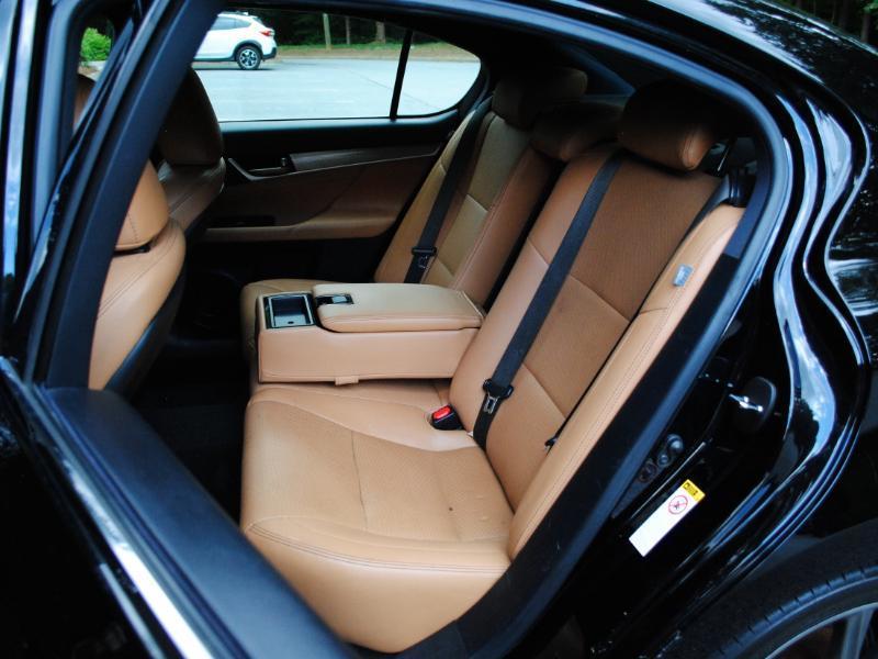 Lexus GS  2015