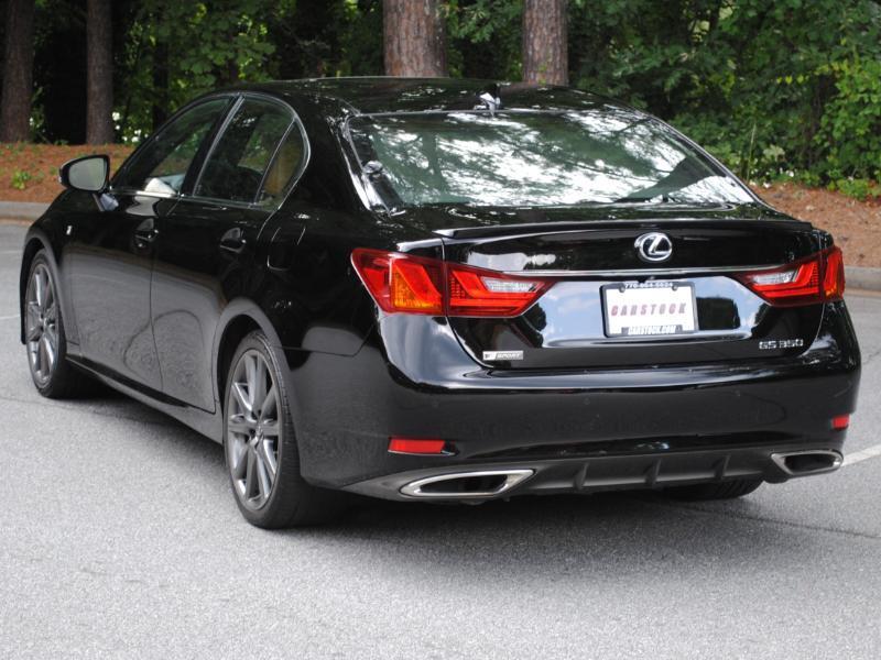 Lexus GS  2015