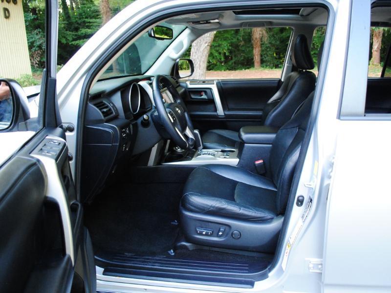 Toyota 4Runner  2010