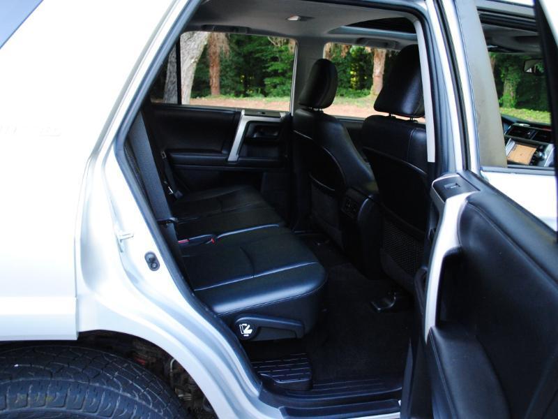 Toyota 4Runner  2010