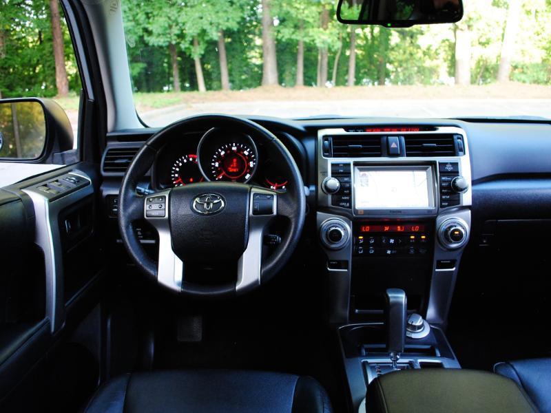 Toyota 4Runner  2010