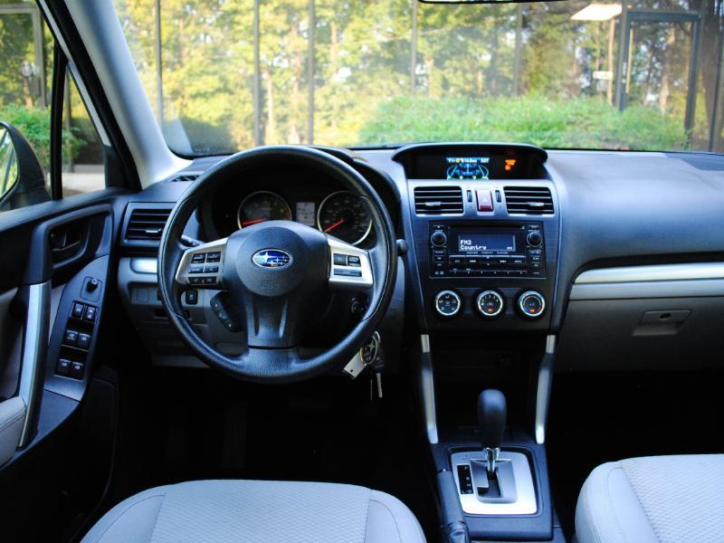 2015 Subaru Forester i - Photo 17