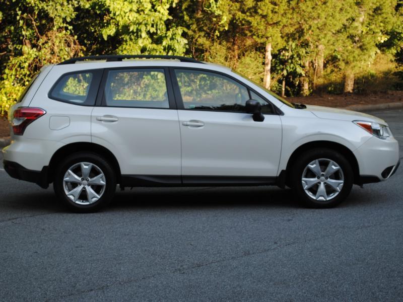 2015 Subaru Forester i - Photo 25