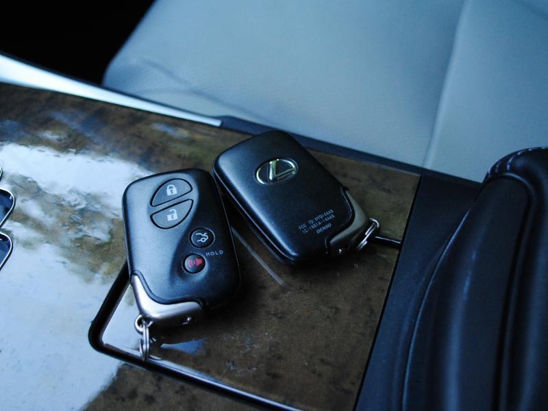 Lexus IS C  2012