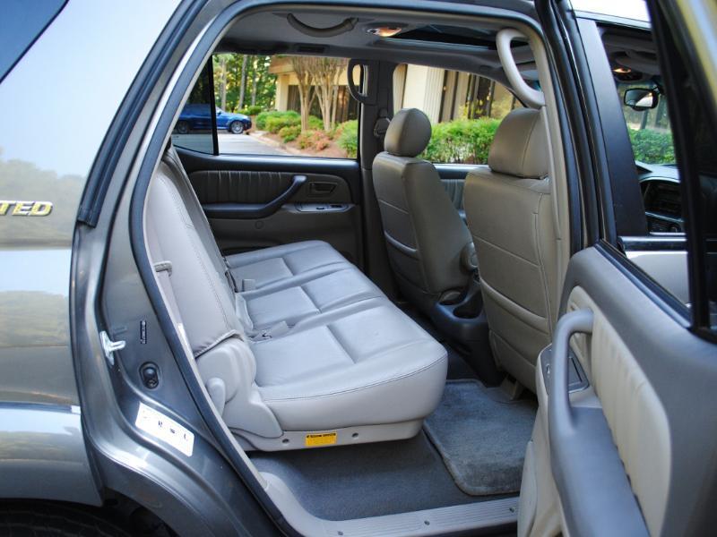 Toyota Sequoia Limited 2006