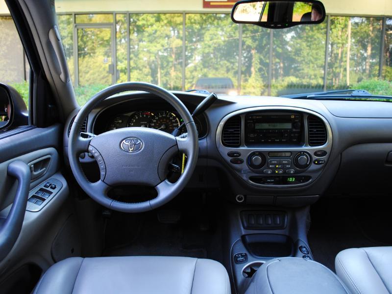 Toyota Sequoia Limited 2006