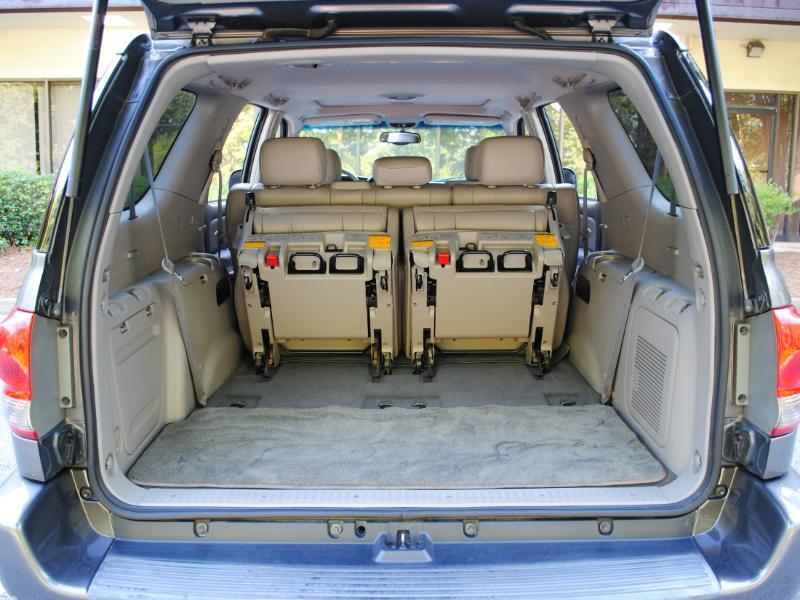 Toyota Sequoia Limited 2006