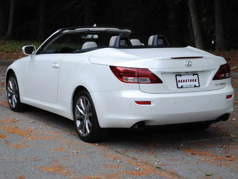 Lexus IS C  2013