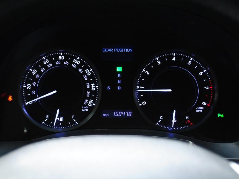 Lexus IS C  2013