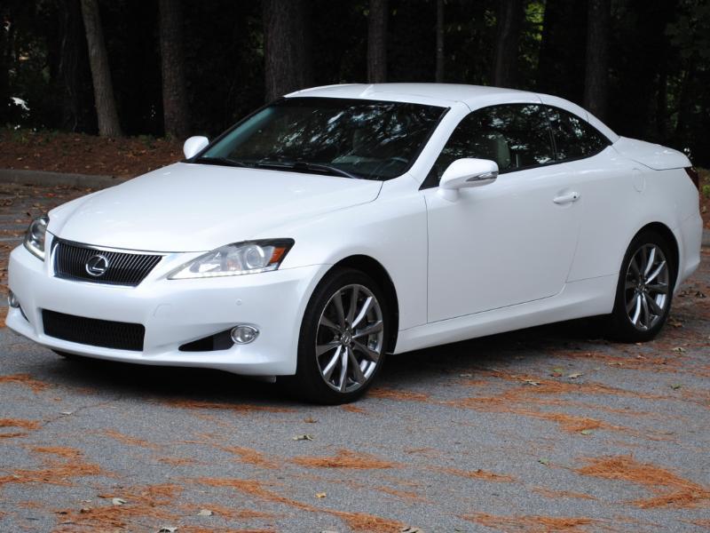 Lexus IS C  2013
