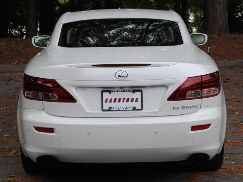 Lexus IS C  2013
