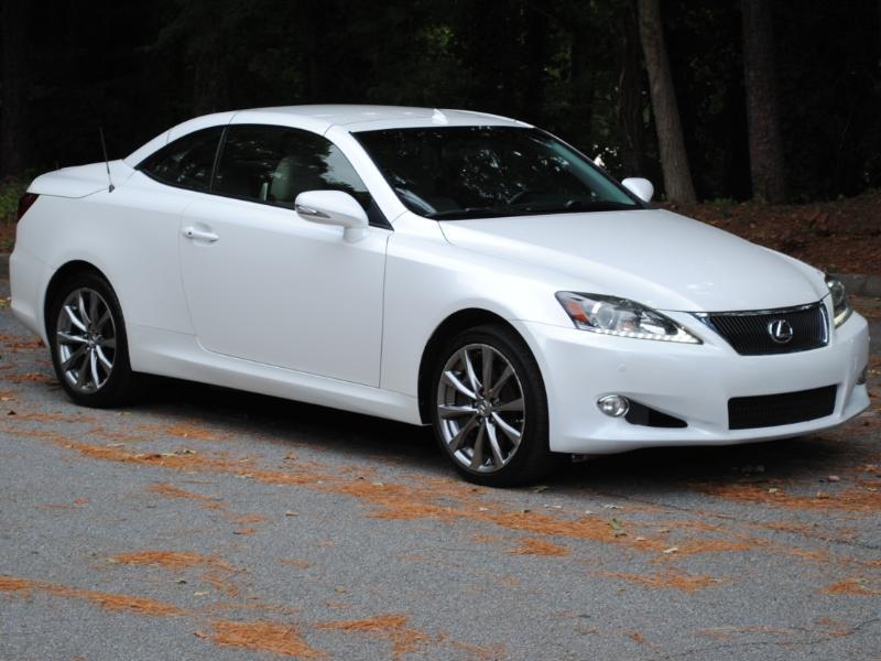 Lexus IS C  2013