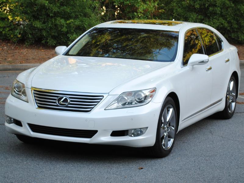 Lexus LS 460  2012