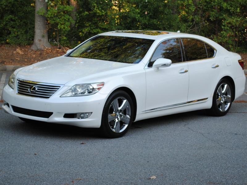 Lexus LS 460  2012