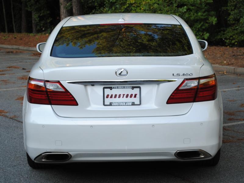 Lexus LS 460  2012