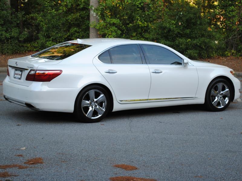 Lexus LS 460  2012