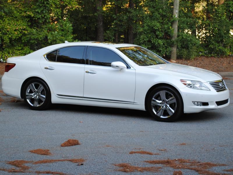 Lexus LS 460  2012