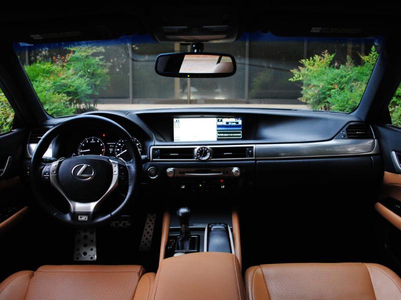 Lexus GS  2014
