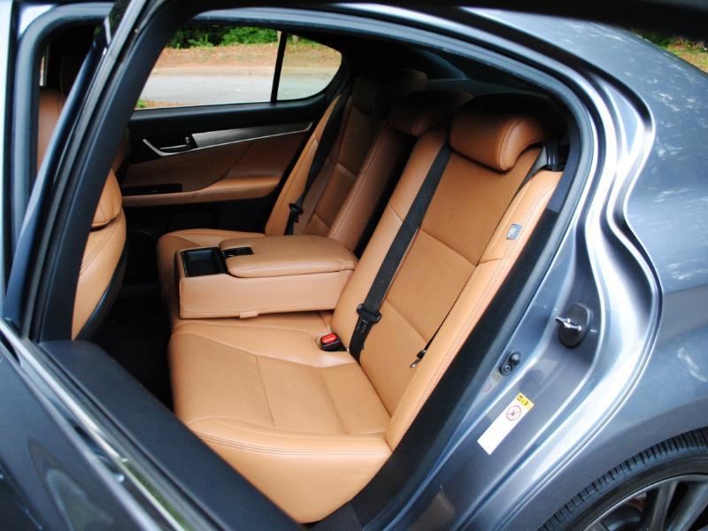 Lexus GS  2014