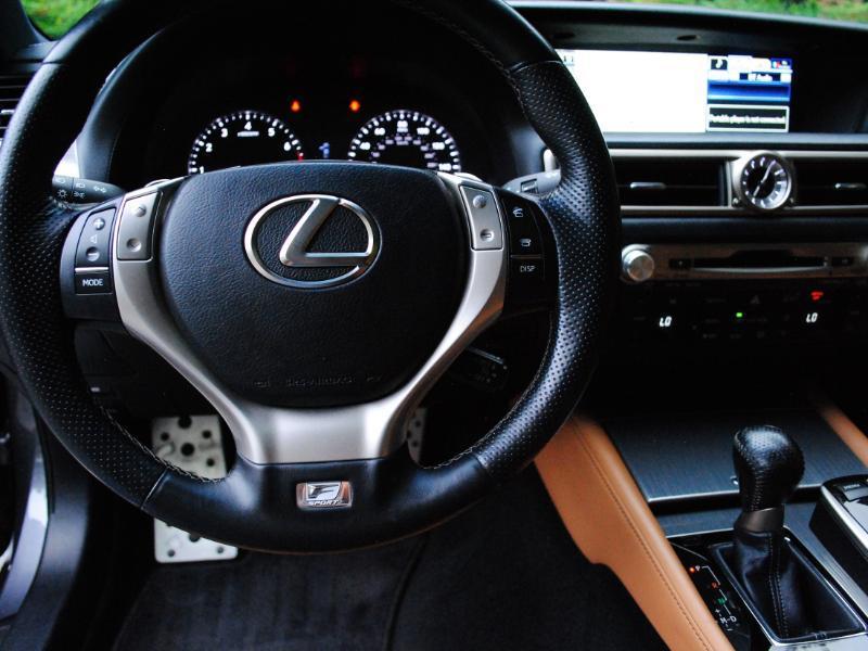 Lexus GS  2014