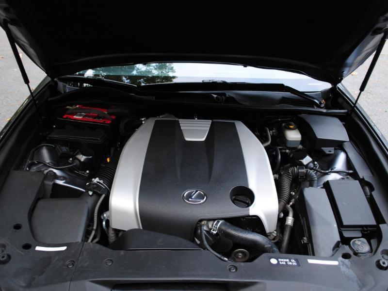 Lexus GS  2014