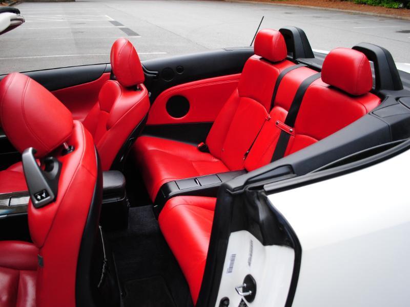 Lexus IS C  2014