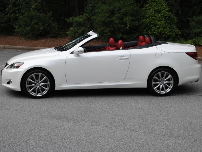 Lexus IS C  2014