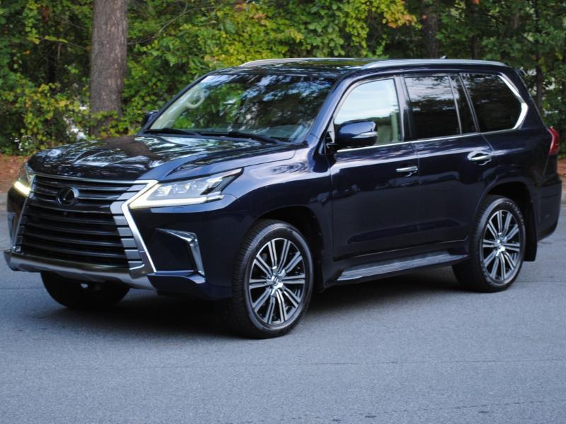 Lexus LX 570  2018